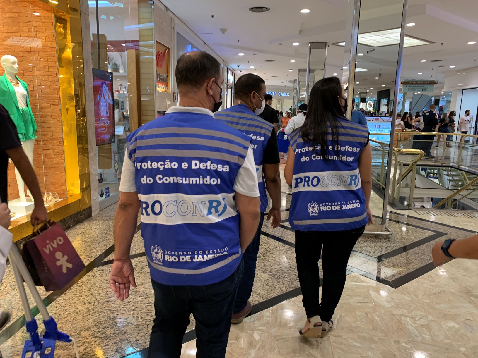 Procon-RJ_orienta_sobre_compras_de_natal_(2)_1640011746.5155.JPG
