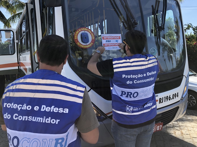 onibus_cabo_frio_interditado_1612533398.01.jpg