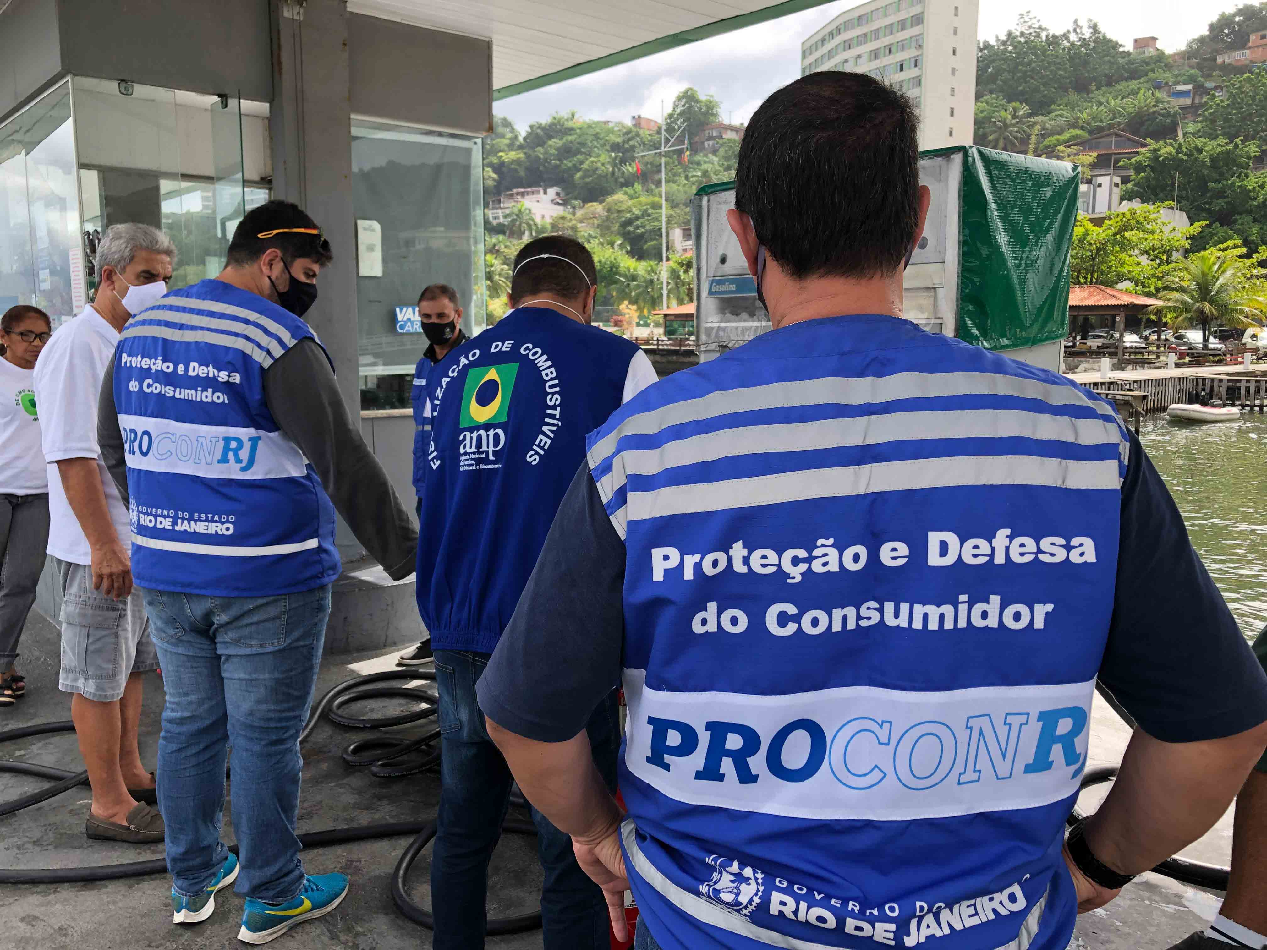 procon-rj_e_anp_fiscalizam_postos_(6)_1619125014.57.jpg